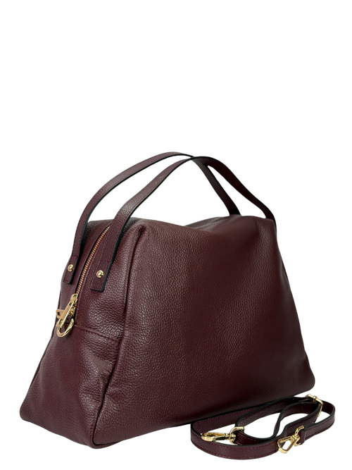 Cartera de Cuero Bordeaux - Luxe con textura graneada y detalles metálicos dorados que realzan su elegancia.